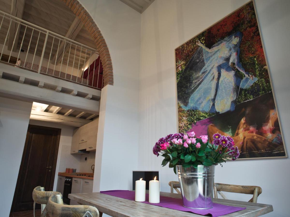 San Ruffino Apartments Lari Exteriér fotografie