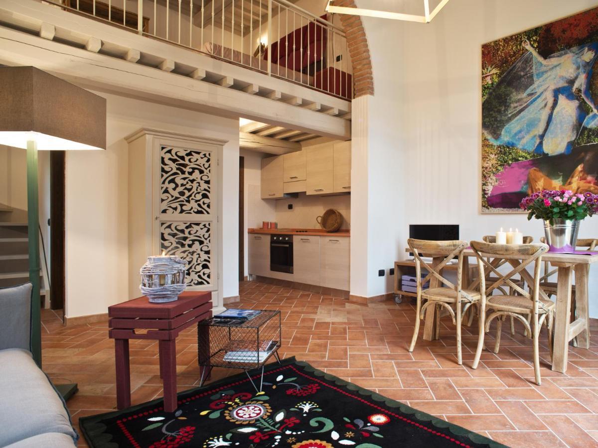 San Ruffino Apartments Lari Exteriér fotografie