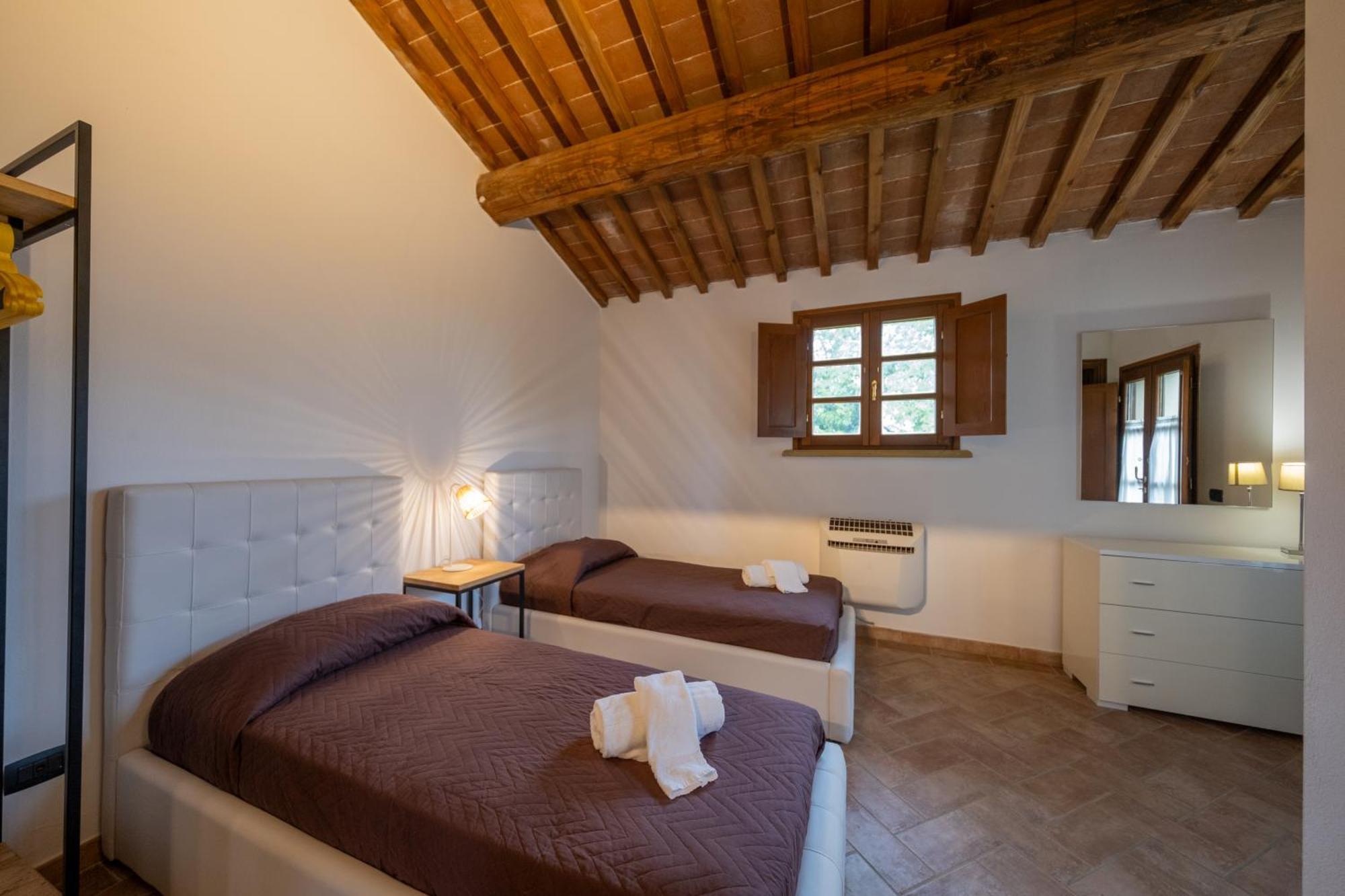 San Ruffino Apartments Lari Exteriér fotografie