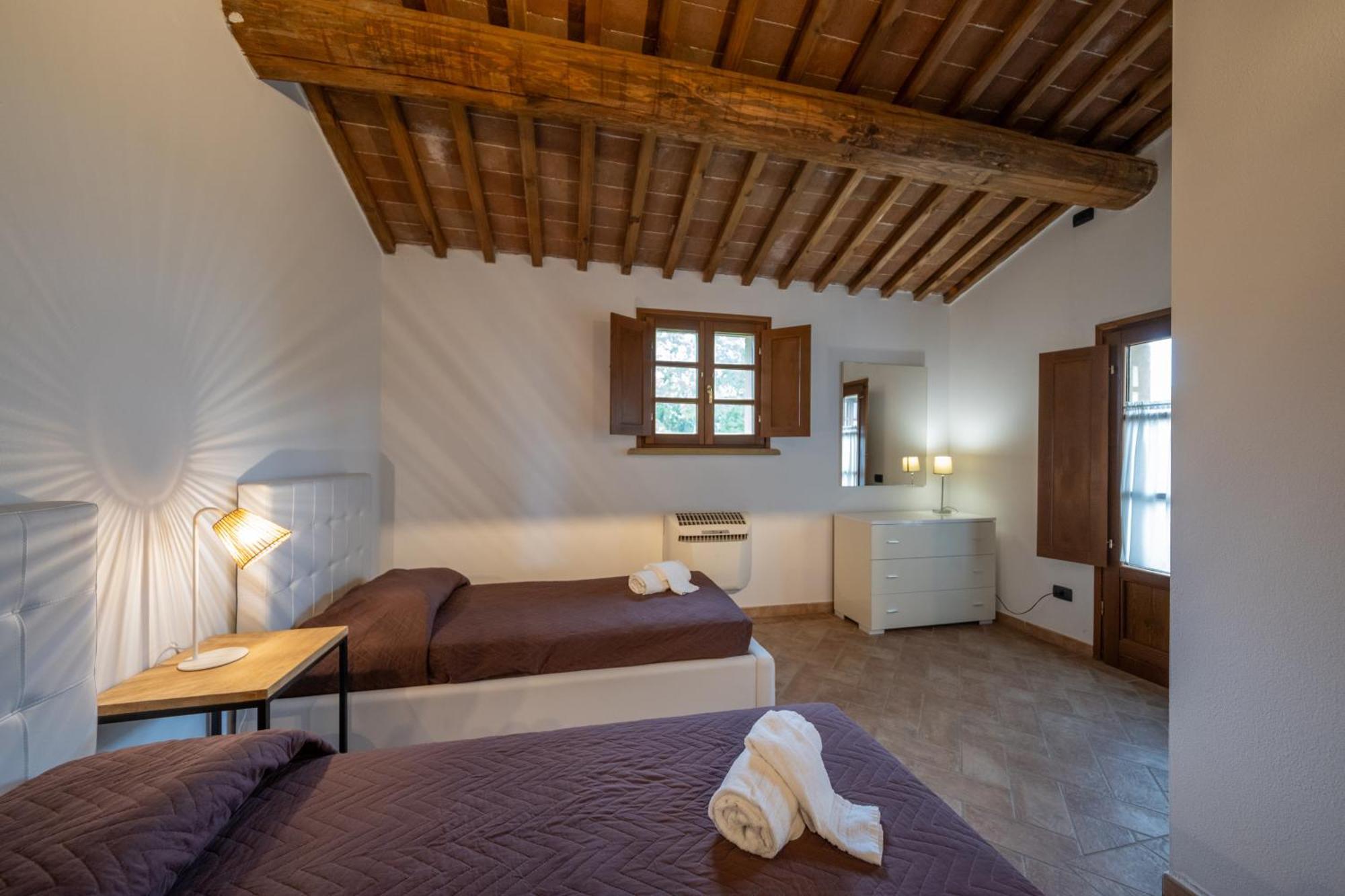 San Ruffino Apartments Lari Exteriér fotografie