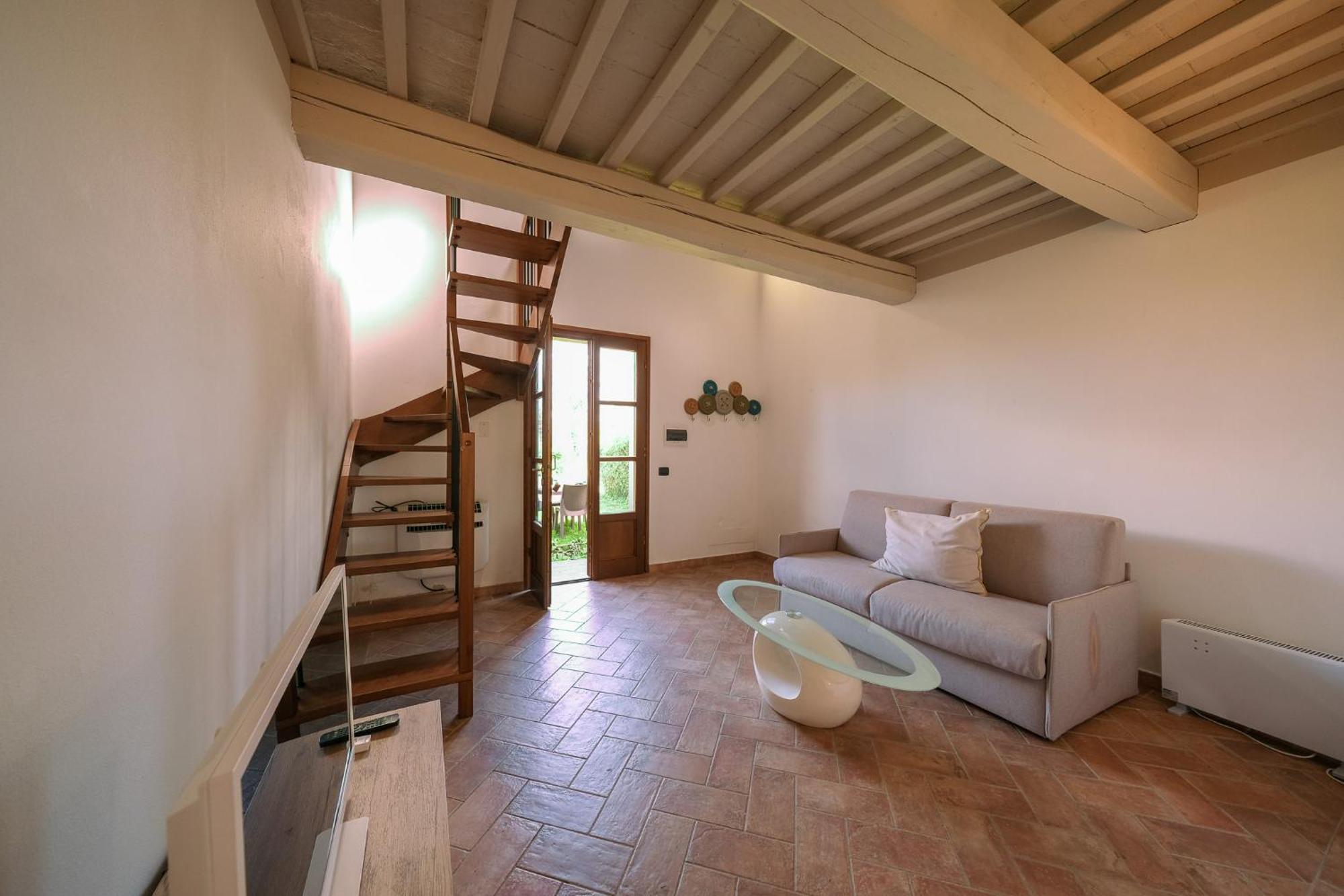San Ruffino Apartments Lari Exteriér fotografie