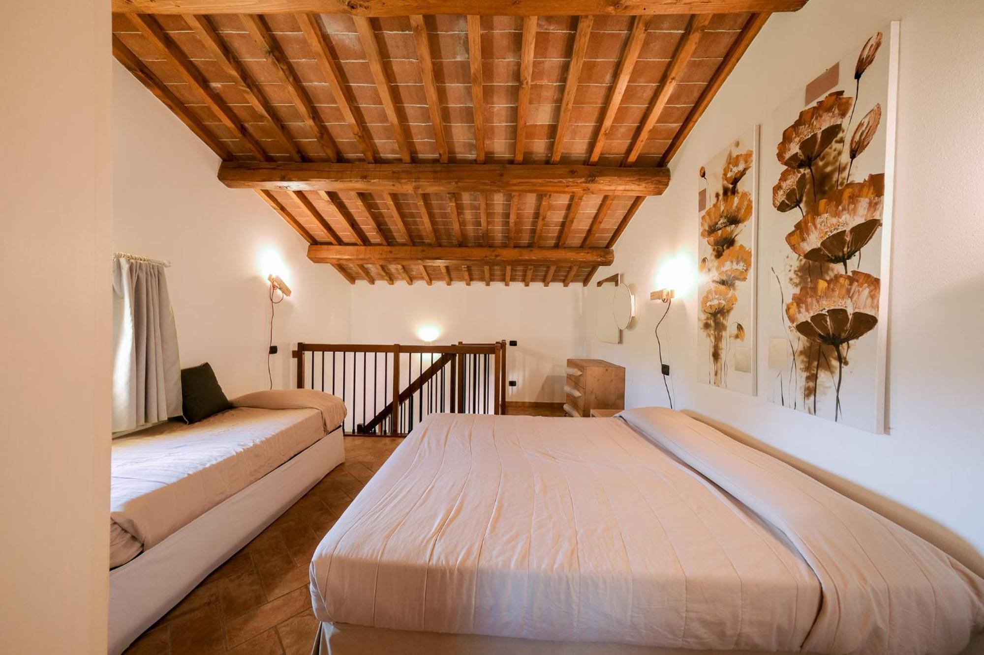 San Ruffino Apartments Lari Exteriér fotografie