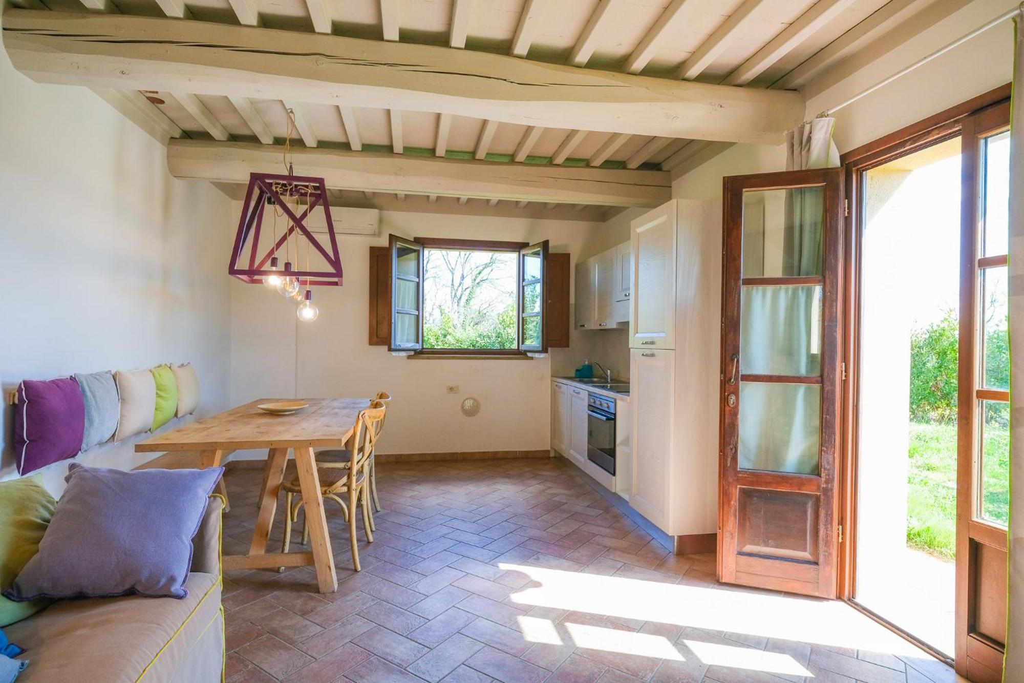 San Ruffino Apartments Lari Exteriér fotografie