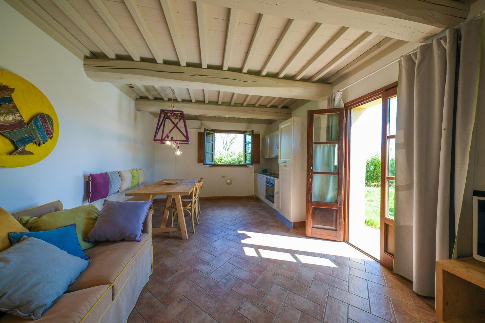 San Ruffino Apartments Lari Exteriér fotografie
